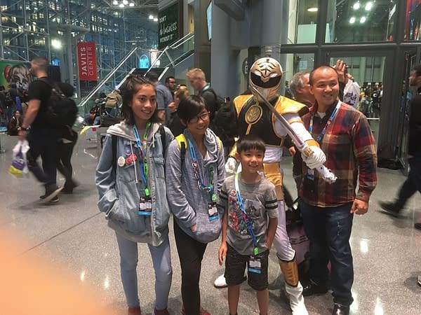 A Heavy Barrage of Cosplay From NYCC 2019 Day Two…. 52 Shots Including "Walt Disney's Frozen"