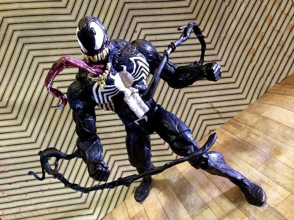 Venom and Carnage Arise as Disney Store Exclusives