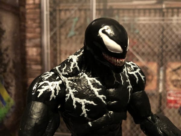 Venom is Back from 2018 in the Newest Marvel Legends Wave