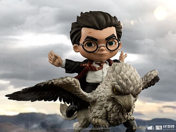 Harry Potter and Buckbeak Take To the Sky With Iron Studios