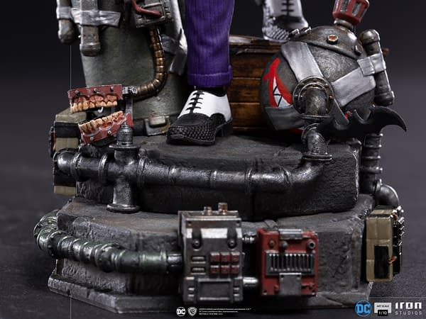 The Joker Receives New Deluxe DC Comics Statue From Iron Studios