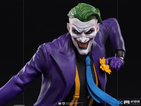 The Joker Receives New Deluxe DC Comics Statue From Iron Studios