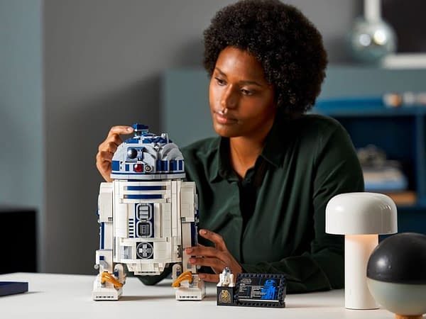 LEGO Celebrates Lucasfilm 50th Anniversary With New R2-D2 Set