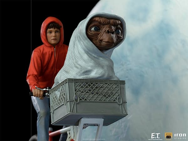 Iron Studios Reveals Incredible E.T. the Extra-Terrestrial Statue