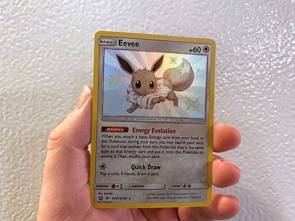 Hidden Fates Shiny Eevee. Credit: Pokémon TCG