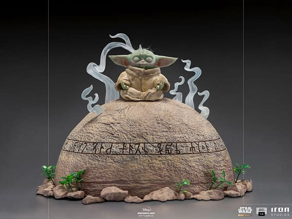 The Mandalorian Grogu Makes Contact With Iron Studios Newest Statue