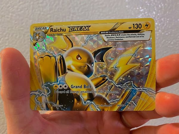 Raichu BREAK. Credit: Pokémon TCG