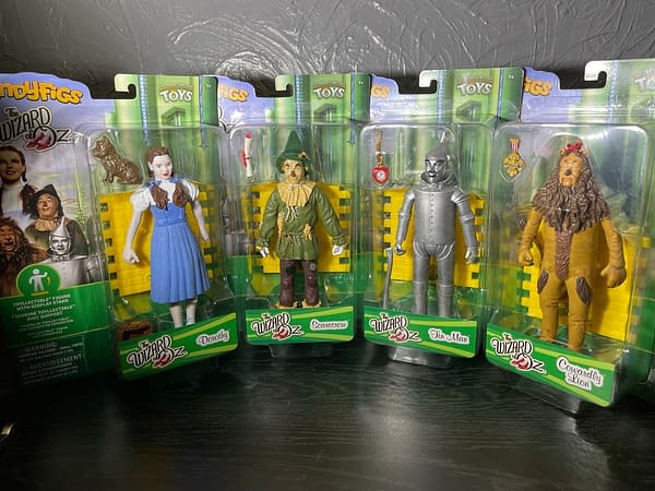 Relive the Magic of The Wizard of Oz with The Noble Collection