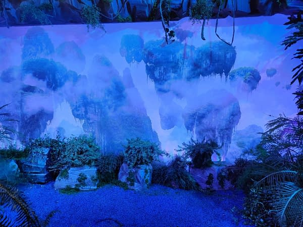 Avatar Booth At D23 Stuns, As We Walk Through Pandora