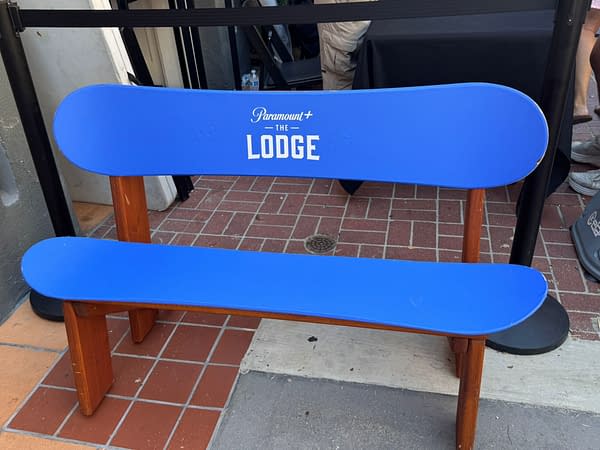A Run Through San Diego Comic-Con, Outside, Inside, Into The Night