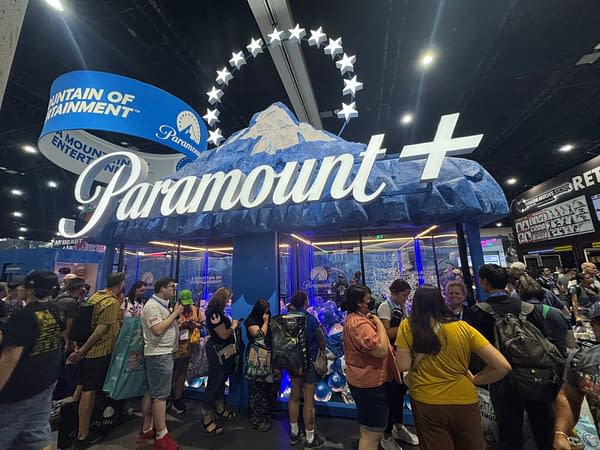 A Run Through San Diego Comic-Con, Outside, Inside, Into The Night