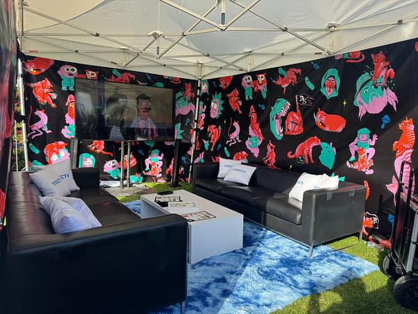 A Run Through San Diego Comic-Con, Outside, Inside, Into The Night