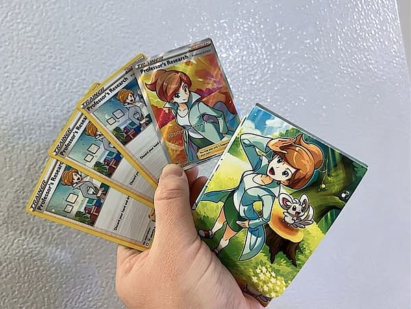 Professor Juniper Premium Tournament Collection contents. Credit: Pokémon TCG