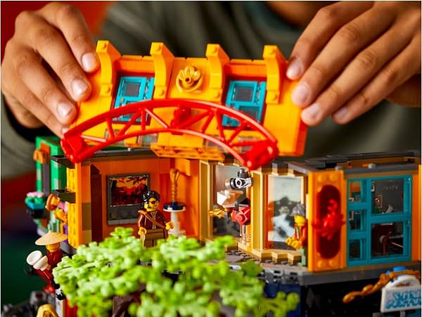 LEGO Celebrates 10 Years of NINJAGO With New City Gardens Set