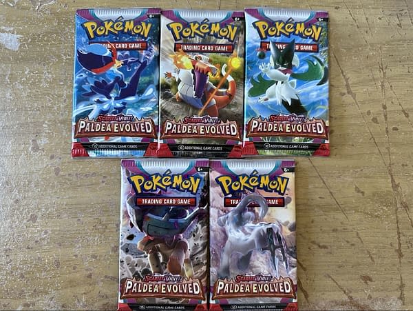 Pokémon TCG: Scarlet & Violet - Paldea Evolved pack art. Credit: Theo Dwyer