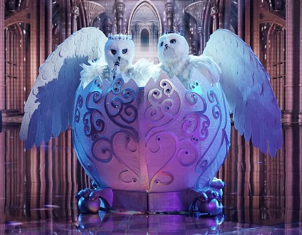 THE MASKED SINGER: The Snow Owls in the ÒThe Group A Play Offs - Famous Masked WordsÓ episode of THE MASKED SINGER airing Wednesday, Oct. 7 (8:00-9:00 PM ET/PT) on FOX. © 2020 FOX MEDIA LLC. CR: Michael Becker/FOX.