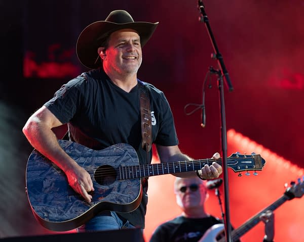 CMA Fest 2026: Our Viewing Guide to Tonight's Big Country Music Event