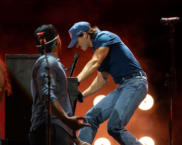 CMA Fest 2026: Our Viewing Guide to Tonight's Big Country Music Event