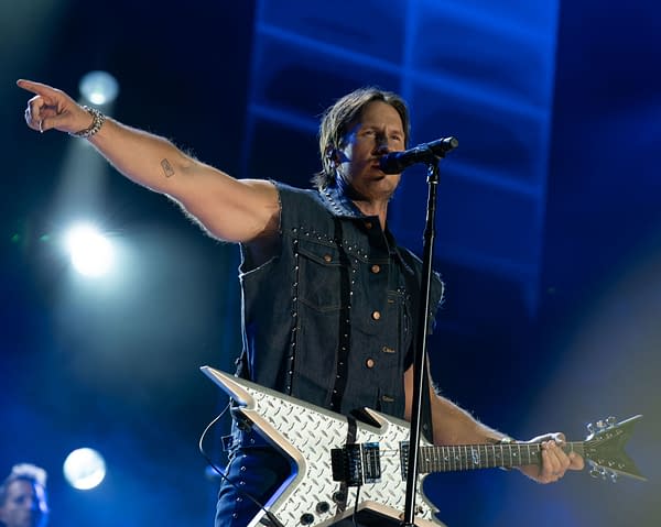 CMA Fest 2026: Our Viewing Guide to Tonight's Big Country Music Event
