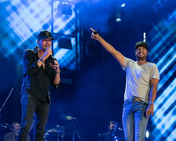 CMA Fest 2026: Our Viewing Guide to Tonight's Big Country Music Event