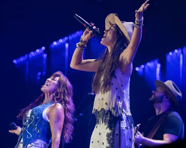 CMA Fest 2026: Our Viewing Guide to Tonight's Big Country Music Event