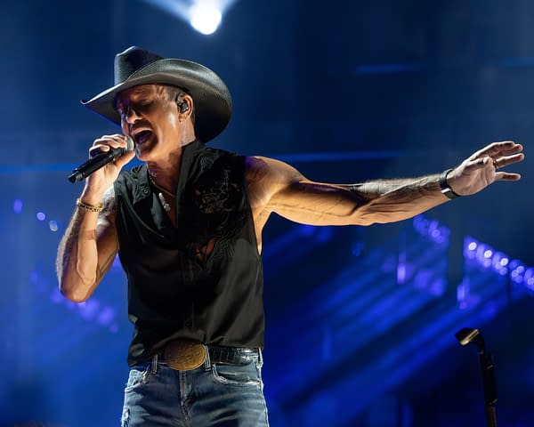 CMA Fest 2026: Our Viewing Guide to Tonight's Big Country Music Event