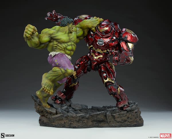 Sideshow Collectibles Reveals Powerful Hulk vs Hulkbuster Statue