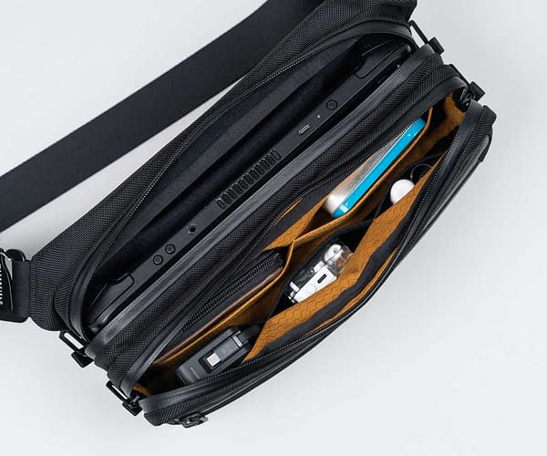 WaterField Designs Reveals New Versus Gaming Sling