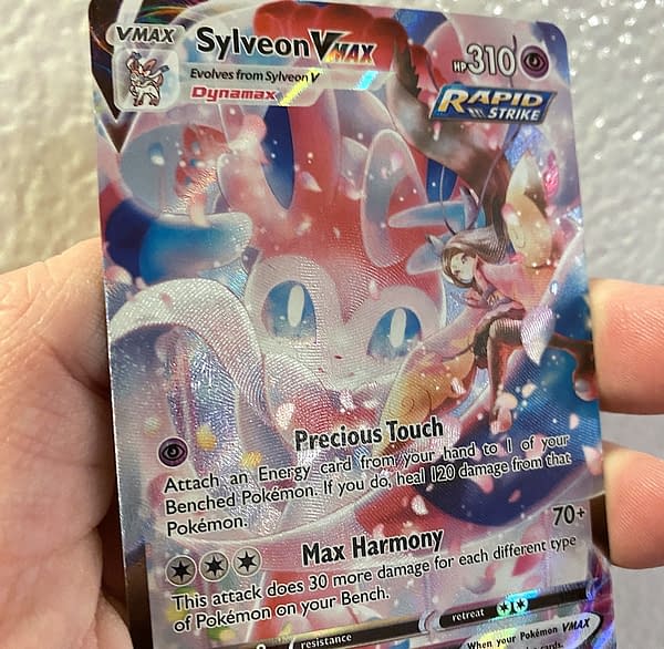 Sylveon VMAX CSR. Credit: Theo Dwyer