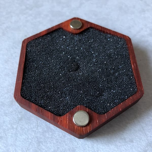 D20 To Go: We Review the Elderwood Academy Mini Hex Chest
