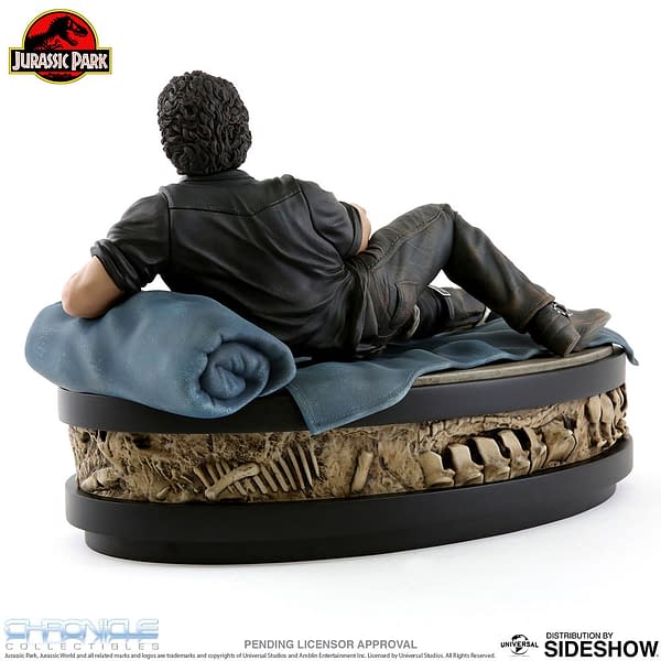 Jurassic Park Sexy Jeff Goldblum Statue Chronicle 3