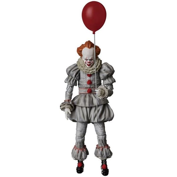 Pennywise MAFEX Figure 1