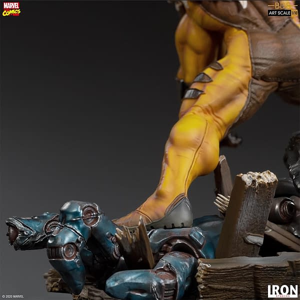 Sabretooth Takes on the X-Men in New Iron Studios Statue