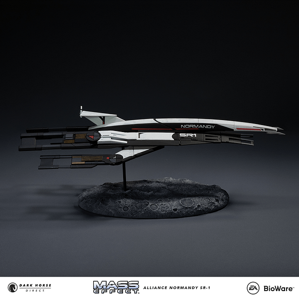 Mass Effect Normandy SR-1 Takes Off Once Again with Dark Horse Statue