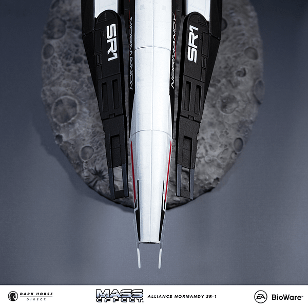 Mass Effect Normandy SR-1 Takes Off Once Again with Dark Horse Statue