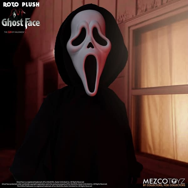 Ghost Face Is Ready for a Bloody Good Time With Mezco Toyz