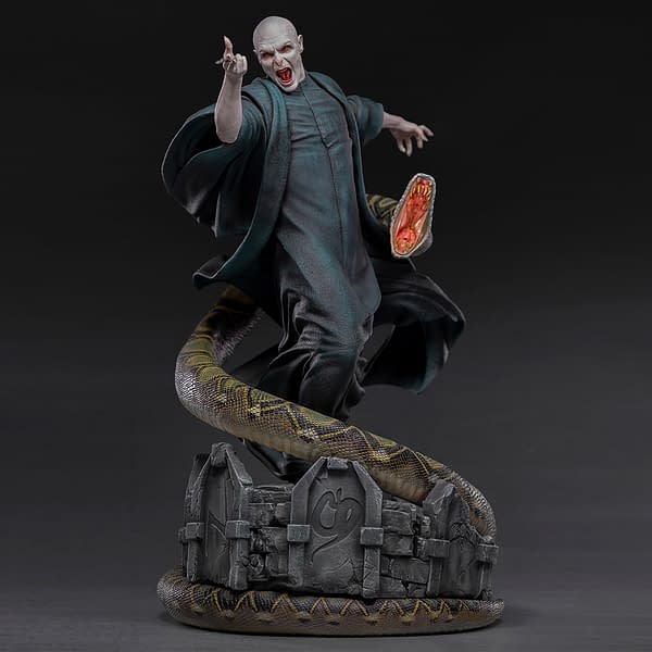Lord Voldemort Rises With Iron Studios Harry Potter Legacy Statue