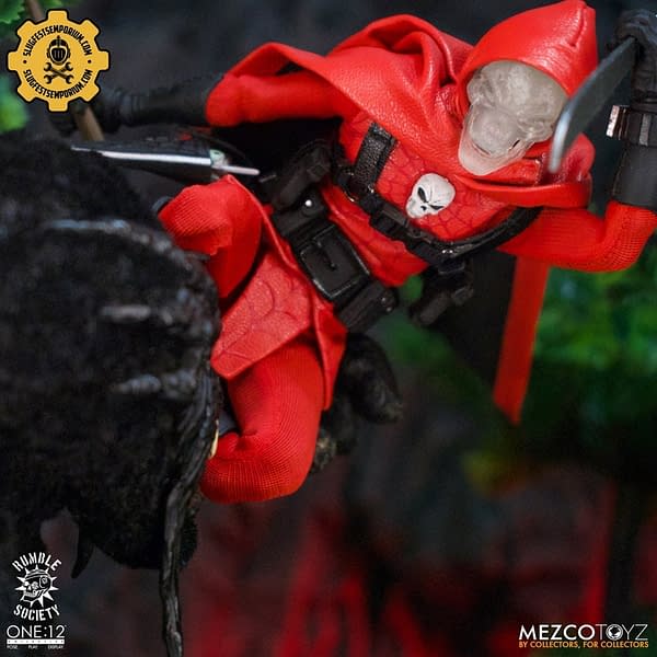 Mezco Toyz Secretly Unleashes the Black Mold Mossquatch