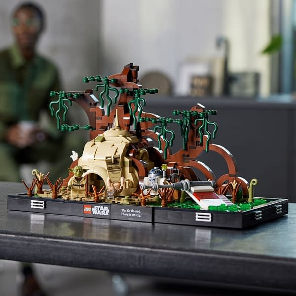 Return to Dagobah with New Star Wars LEGO Jedi Training Diorama