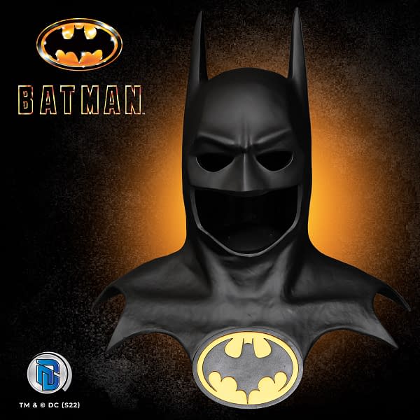 DenuoNovo Announces Replica Batman 1989 Collector Cowl 