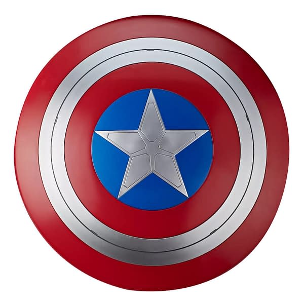 Hasbro Debuts Replica 1:1 Captain America: Brave New World Shield