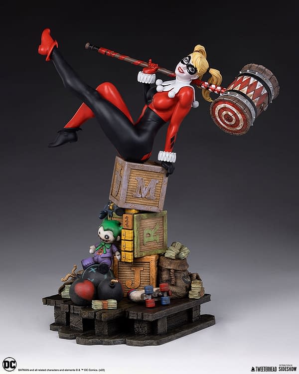 Harley Quinn Breaks Out of Arkham with New Tweeterhead Statue 