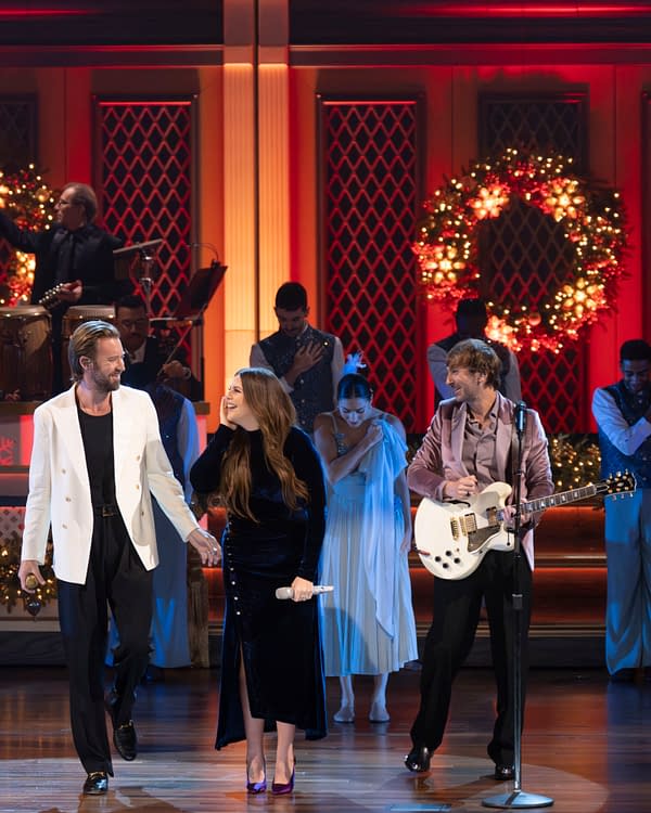 CMA Country Christmas Viewing Guide: Images, Sneak Peeks &#038; More!