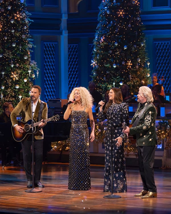 CMA COUNTRY CHRISTMAS