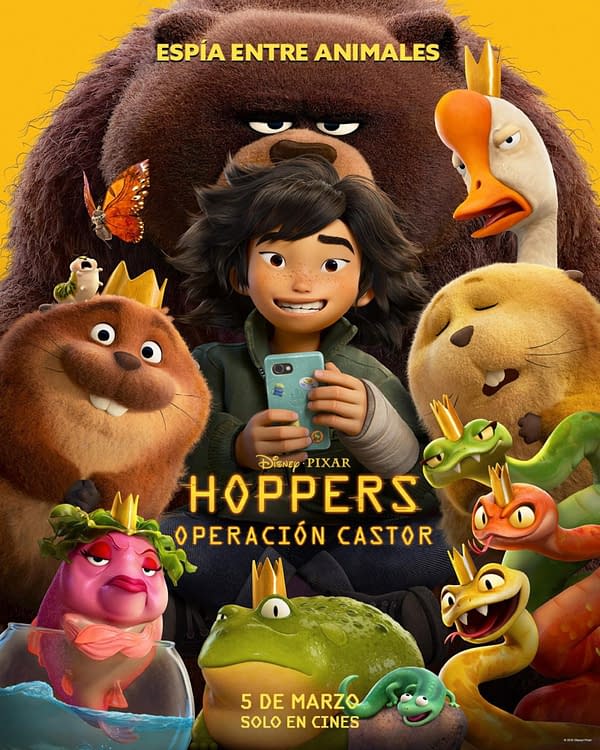 A colorful illustration featuring various animated animal characters, including a boy holding a smartphone, a bear, a duck, and several unique creatures, all smiling and interacting together. The title 'Hoppers: Operación Castor' is prominently displayed at the bottom, hinting at a playful adventure.