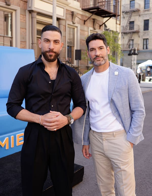 CIA: "FBI" Universe Series Star Tom Ellis Checks Out CBS Fest (IMAGES)