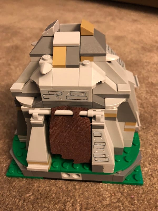 LEGO Star Wars Ahch To Training Set 11