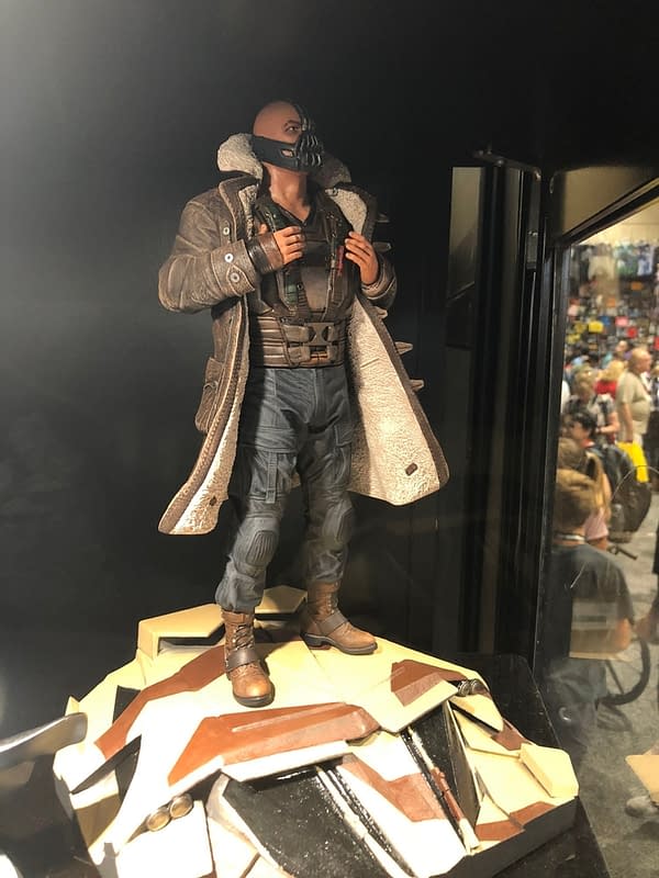 115 Pics from the Diamond Select Toys Booth at SDCC – Statues, Figures, and More