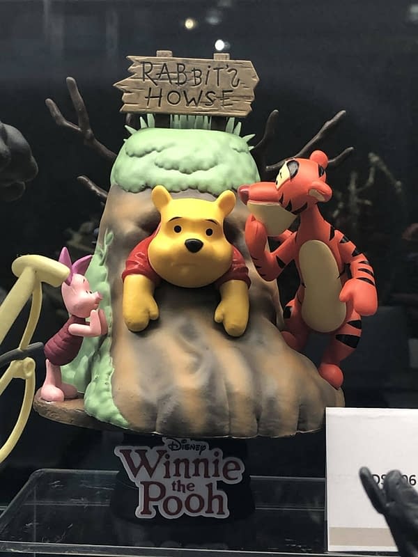 New York Toy Fair: Hiya Toys and Beast Kingdom Show off at Previews World Booth