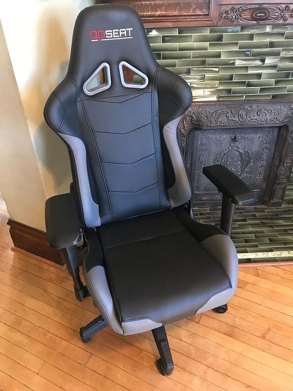 The OPSEAT Master Series Chair: Maximum Comfort, Reasonable Price Tag